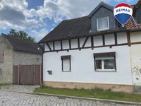 Charmante Doppelhaushälfte mit Sanierungsbedarf in ruhiger Lage! Sachsen-Anhalt - Wanzleben Vorschau
