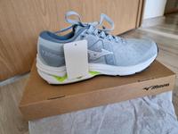 Mizuno enerzy wave inspire 18 Damen Laufschuhe Brandenburg - Schwedt (Oder) Vorschau