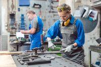 Industriemechaniker / Schlosser (m/w/d) Job in Emden Niedersachsen - Emden Vorschau