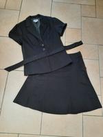 Damen Blazer mit Rock schwarz Größe 38 Nordrhein-Westfalen - Beckum Vorschau