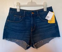 H&M Jeans Shorts NEU kurze Hose 40 high waist &denim 5 pocket Köln - Porz Vorschau