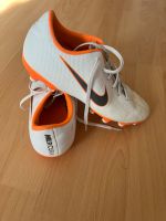 Nike Fußballschuhe, Größe 38 Nordrhein-Westfalen - Höxter Vorschau