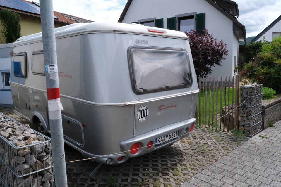 Wohnwagen Eribas in Ettlingen