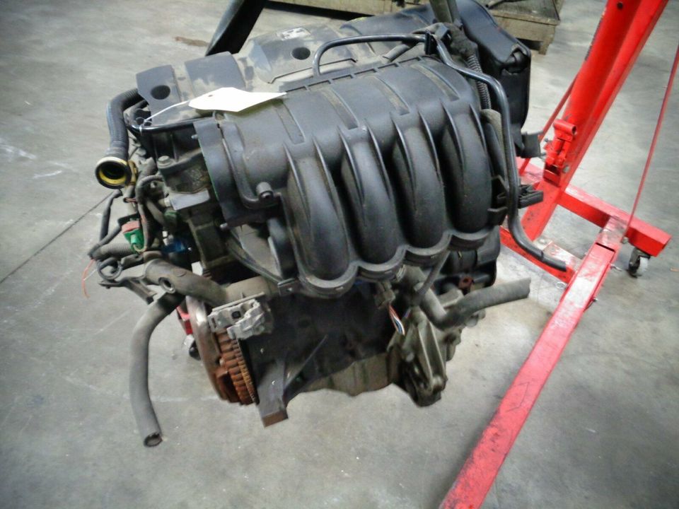 Peugeot 206 207 307 CC 80 KW 1.6l 16V Motor Engine 9636076010 in Gelsenkirchen