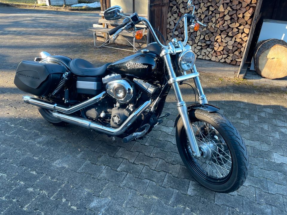 Harley Davidson Dyna Streetbob 96TC in Hohenfurch