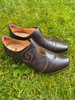 Think! Schuhe Pumps Gr. 41 für eigene Einlagen geeignet Niedersachsen - Bad Zwischenahn Vorschau