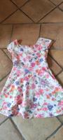 stradivarius Kleid Sommerkleid gr.m/38 blumen Hessen - Modautal Vorschau
