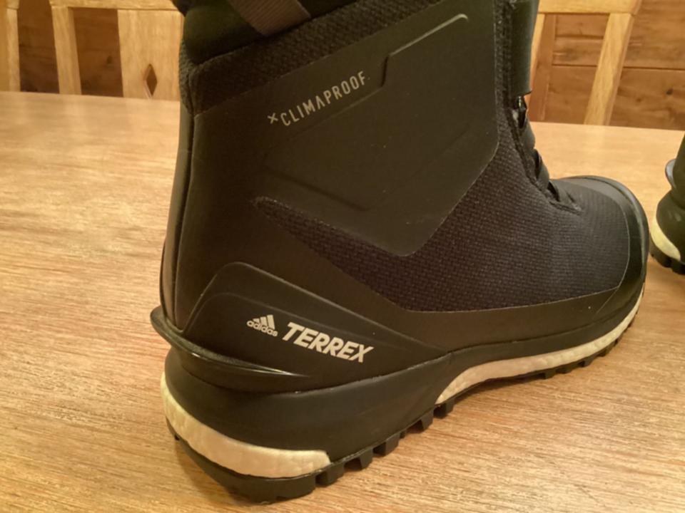 Adidas terrex conrax climaheat climaproof boots 2025