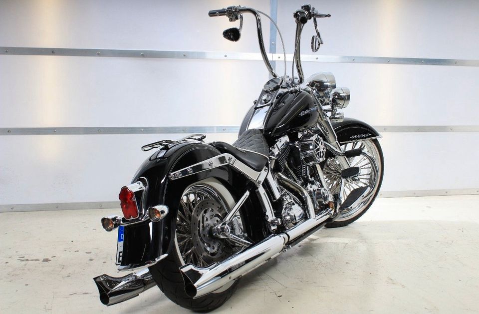 Harley-Davidson Softail Deluxe 5HD1 Chicano Mexican in Hanau