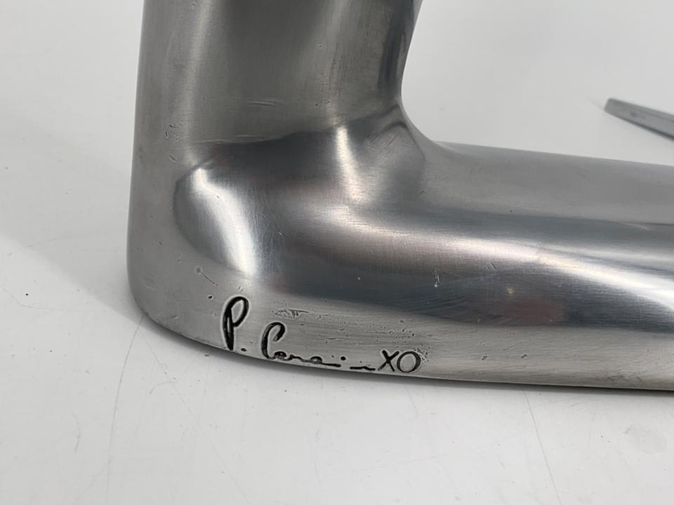 *SKULPTURALER BEISTELLTISCH POMO XO DESIGN ARCADA SWING CARAMIA in Berlin