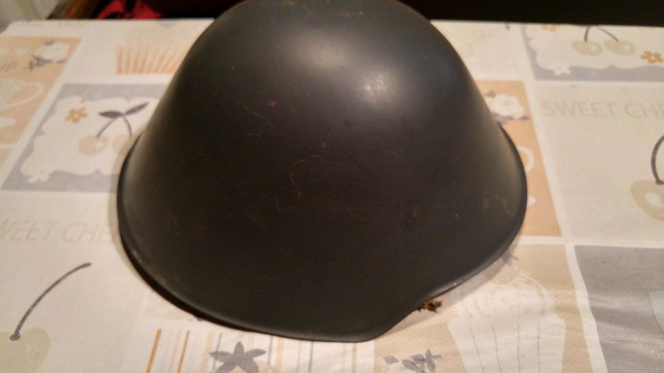 Verkaufe NVA  Stahlhelm in Saalfeld (Saale)