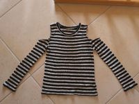 134 140 Langarmshirt Shoulder Shirt schwarz grau H&M next girl Schleswig-Holstein - Norderstedt Vorschau