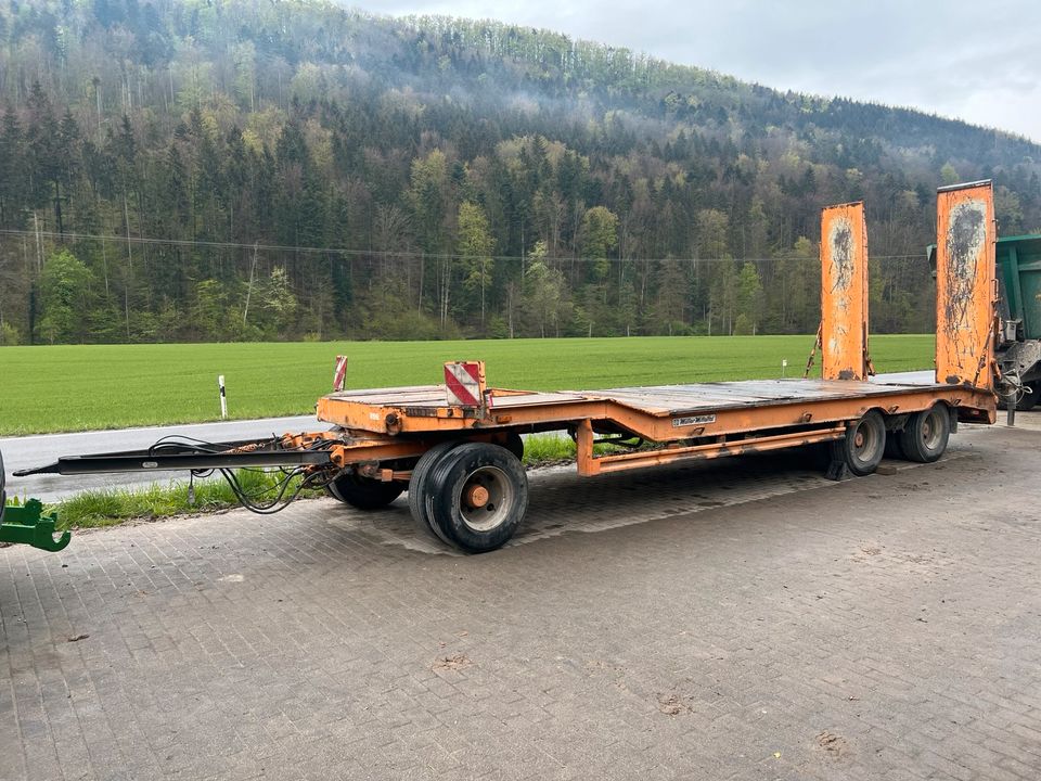 Tieflader Müller Mitteltal 24 Tonner in Sulz