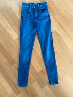Levi’s mile high super skinny 26/30 Leipzig - Altlindenau Vorschau