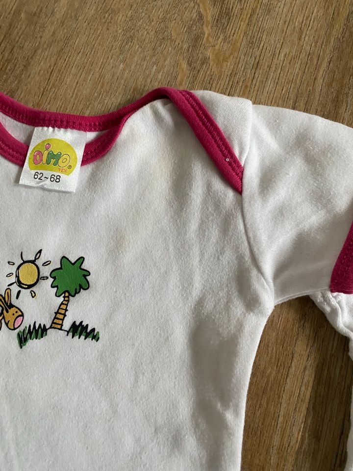 Body kurzarm Mädchen Baby 0,50€ 62/68 in Banzkow