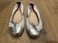 Schuhe Ballerina Mädchen Leder Silber Gr. 32 Sehr Edel TOLL! Lindenthal - Köln Sülz Vorschau