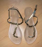 Sandalen Zehentrenner in Gr:39 Bayern - Geretsried Vorschau