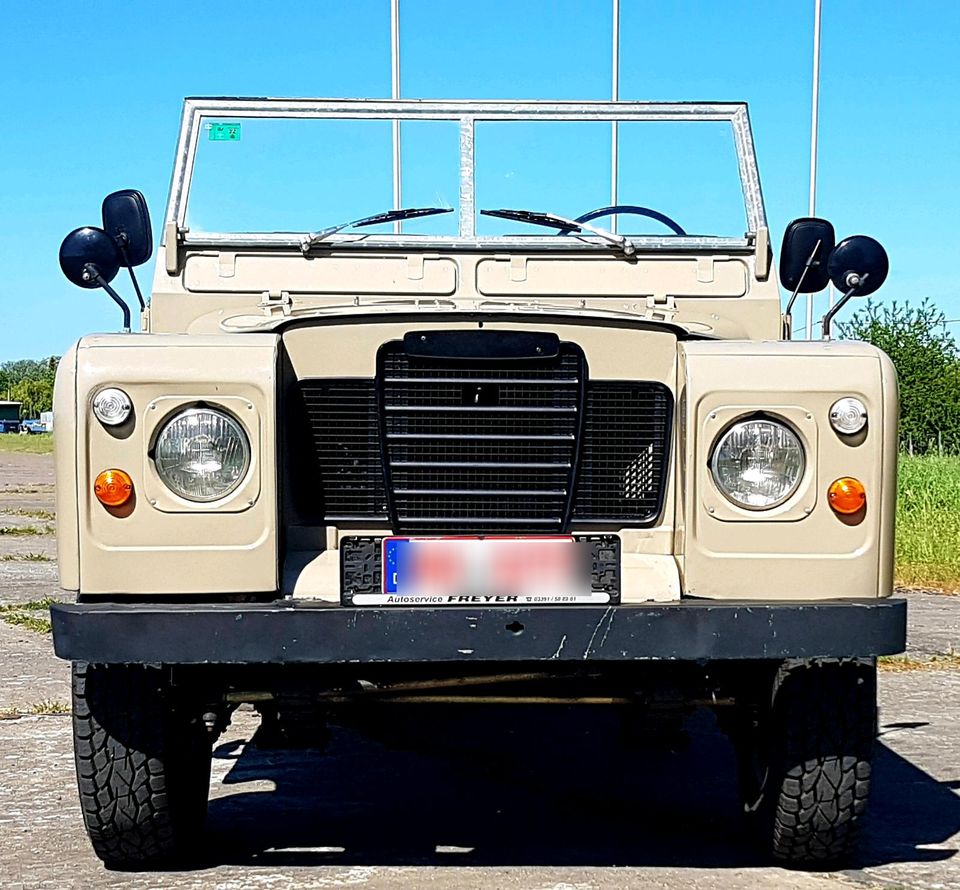 Land Rover 109 Santana Diesel Oldtimer Restauriert Jeep Landy in Stendal