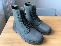 Dr Martens COMBS Stiefel Gr.41 oliv Wandsbek - Steilshoop Vorschau