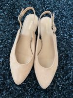 Flache Damen Pumps in beige neuwertig Nordrhein-Westfalen - Siegburg Vorschau