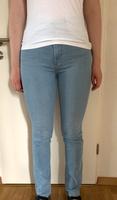 Levi’s Jeans, 724 High Rise, Straight Leg, Gr. 29x32, Rio launch Baden-Württemberg - Markdorf Vorschau