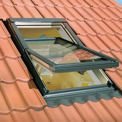 Dachfenster Fenster mit Eindeckrahmen Velux + Rollo in Nürnberg (Mittelfr)