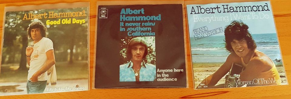 9 Albert Hammond Singles Preis steht auf Cover in Neustadt an der Weinstraße