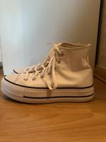 Converse Schuhe mit hohen Absatz Nordrhein-Westfalen - Herford Vorschau