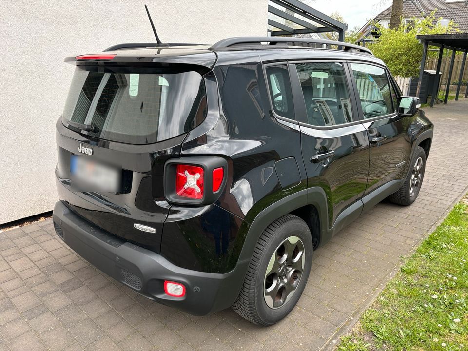 Jeep Renegade in Schwanewede