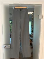 Elegante Stoffhose mit Ziernaht (blau-grau) Gr. 32 Wuppertal - Elberfeld Vorschau