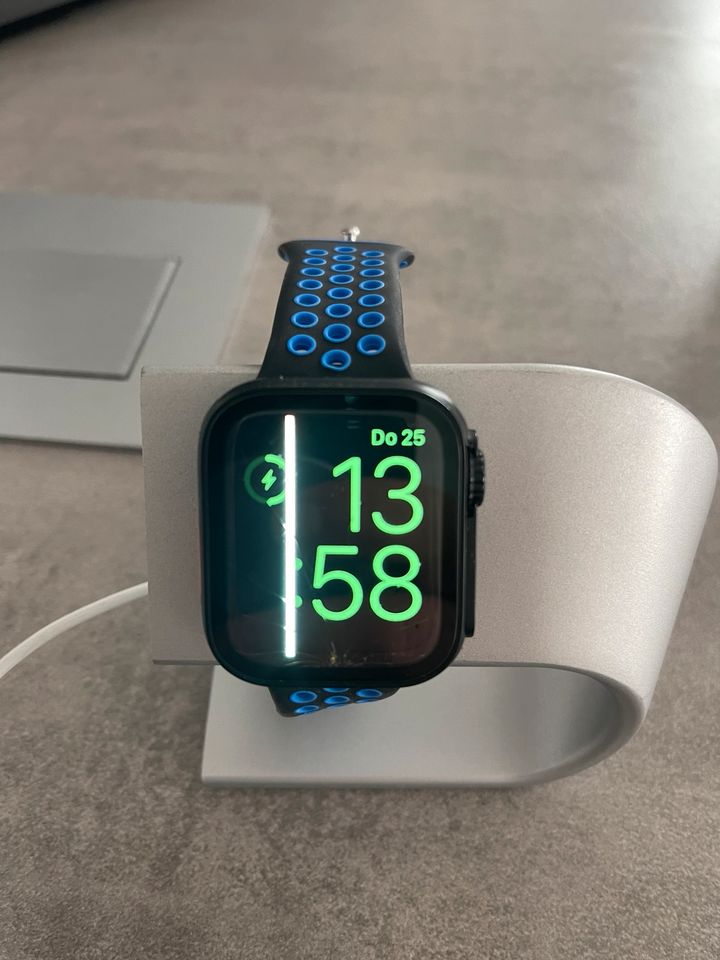 Apple Watch 5 44 mm in Hürth