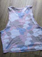 Nike Sport top kurz, Gr M, super Zustand Altona - Hamburg Bahrenfeld Vorschau