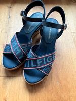 Tommy Hilfiger Keil Sandaletten  38 blau Dresden - Löbtau-Süd Vorschau