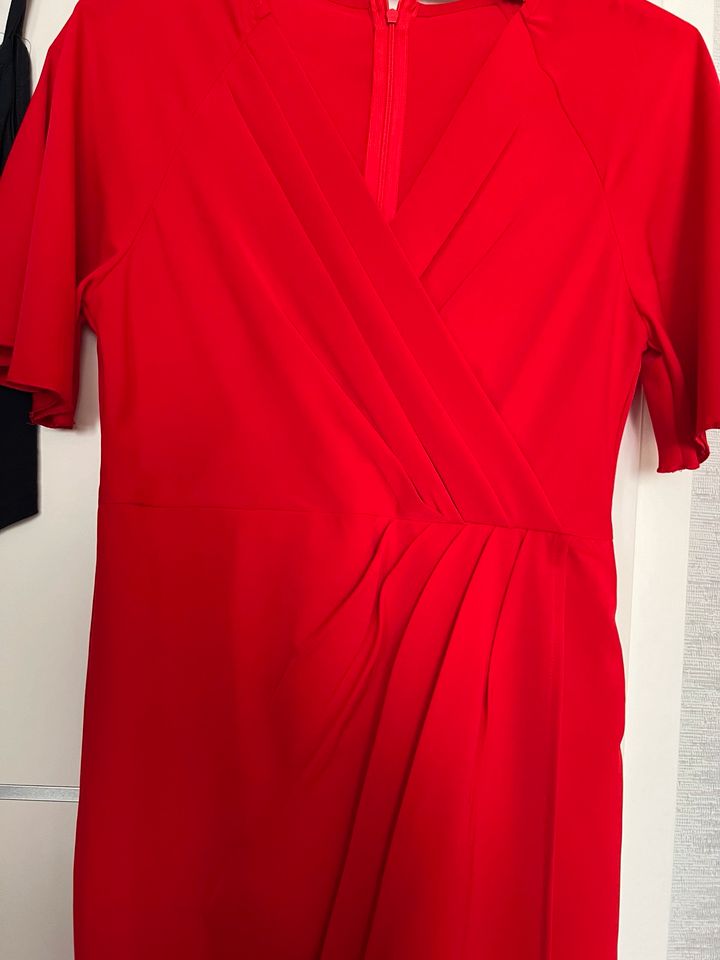 Rotes Kleid, S 36, neuwertig, Abendkleid in Soest