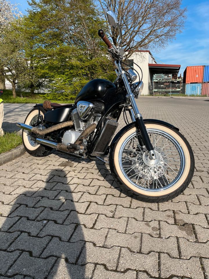 Honda VT600 Bobber in Vilsbiburg