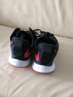 Nike schuhe Gr 42 Nordrhein-Westfalen - Mülheim (Ruhr) Vorschau