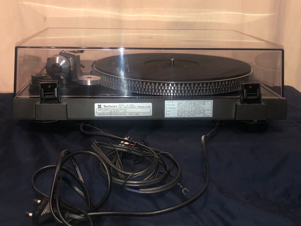 TECHNICS Direct Drive SL1900 Automatic, Plattenspieler, in Neuss