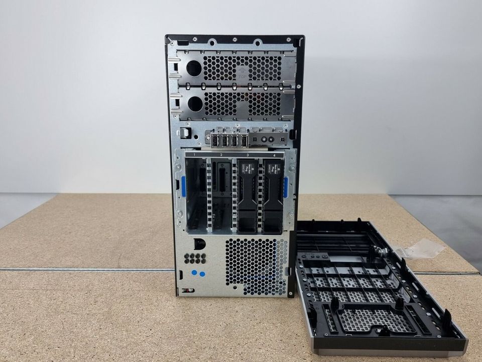 HP ProLiant ML310e Gen8 Celeron G1610 Workstation 2,60GHz 8GB in Fellbach