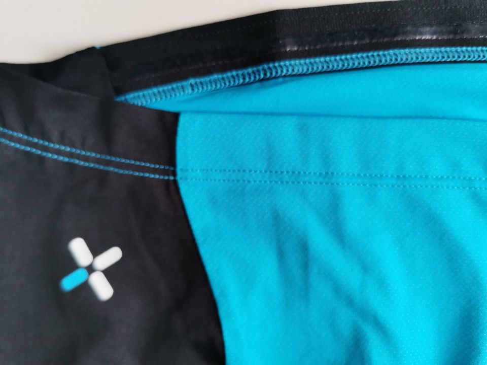 Fahrradtrikot (XL) plus kurze Hose (L) von der Firma B`TWIN in Bad Kreuznach