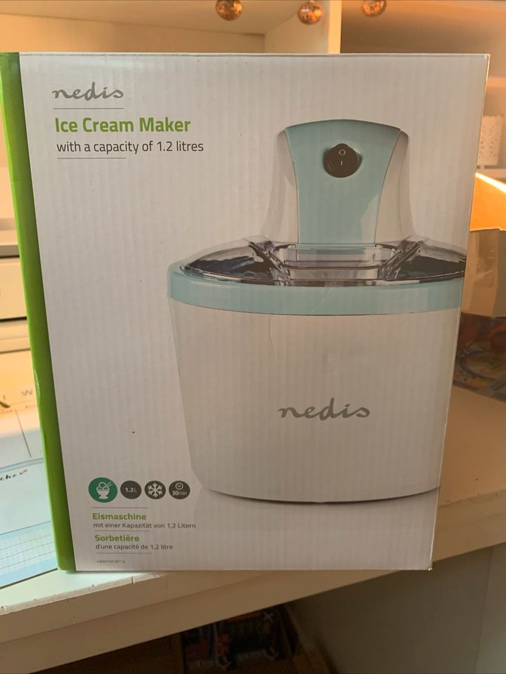 Nedis Eis Maschine Ice Cream Maker in Lübeck