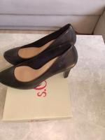 Elegante S. Oliver Schuhe – neu & originalverpackt – Größe 41 Aachen - Aachen-Laurensberg Vorschau