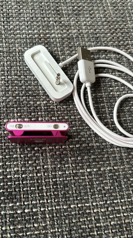 iPod Shuffle 1 GB pink in Bonn