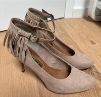 Tamaris Pumps Gr. 39 / Damen Schuhe beige / 1x getragen Saarland - Völklingen Vorschau