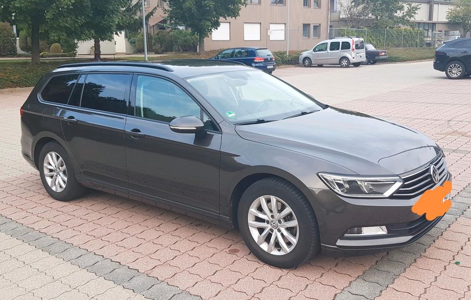 Volskwagen Passat Variant B8 2.0 TDI Trendline in Pfullingen