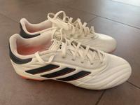 Adidas Fußballschuhe Gr. 40 Bayern - Neufraunhofen Vorschau