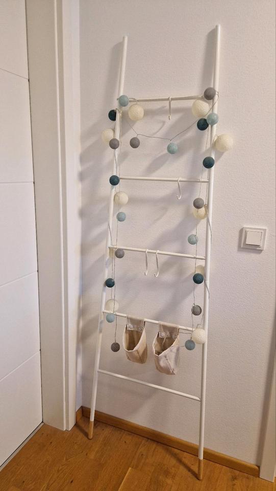 ZUIVER Handtuchleiter, Handtuchhalter, Dekoleiter, Metall weiß in Güglingen