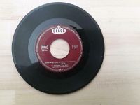 Suche alte Schlager Schallplatten Single Platten 60er 70er Jahre Bayern - Traunreut Vorschau