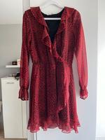 Wickelkleid H&M Größe 38 rot schwarz Leo Leoprint Rüschen Volants Hessen - Dietzenbach Vorschau