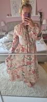Neu m. Etikett Zara Maxikleid Gr. L Midikleid geblümt Blumen Niedersachsen - Sarstedt Vorschau