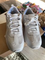 PUMA CILIA Sneaker Weiß Gr. 39 NEU Baden-Württemberg - Bitz Vorschau